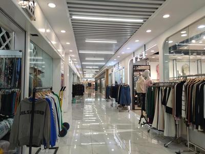 冷清的未來 即墨服裝市場午夜困境